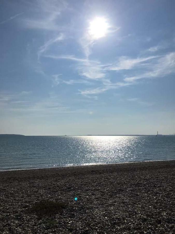 Hotel The Waters Edge Lee-on-the-Solent Exteriér fotografie